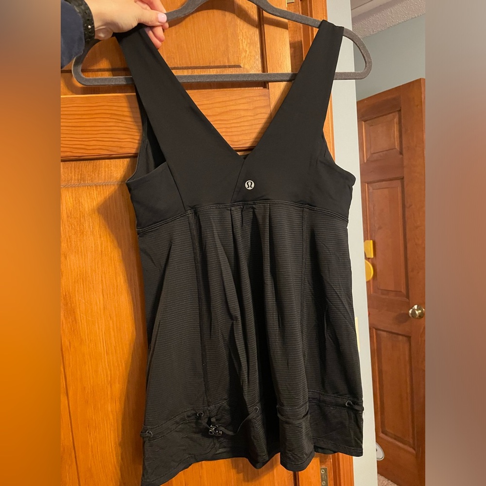 Lululemon hustle & bustle tank black top - Picture 10 of 14